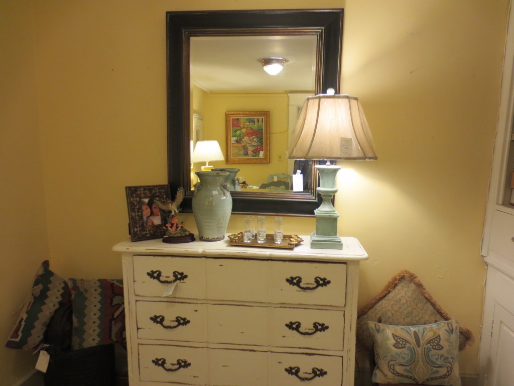 Furniture, Lamps, & Pictures