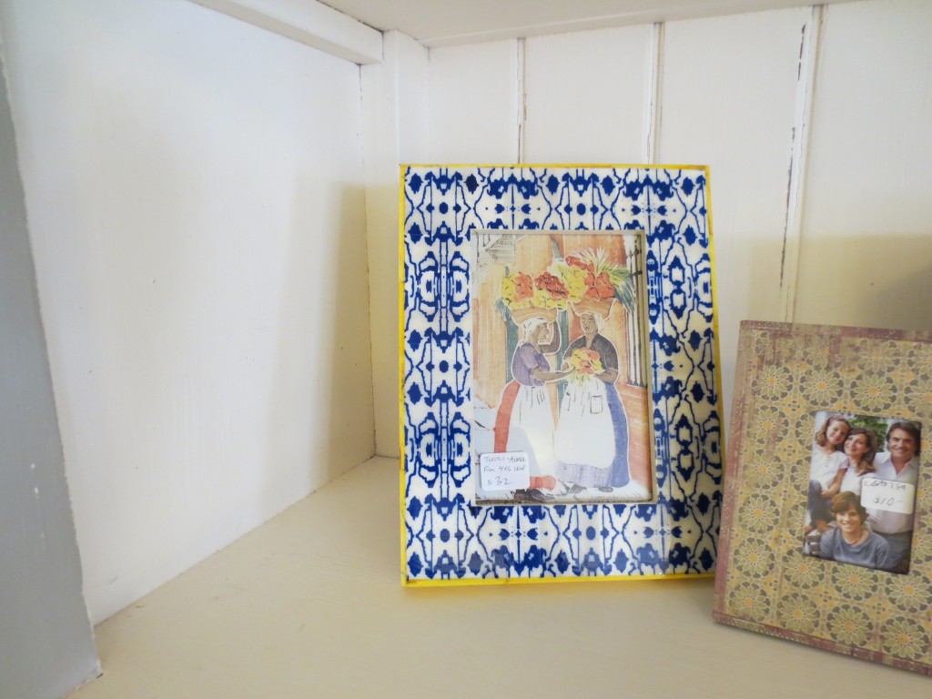 Picture Frames, Prints, Oils, & Mirrors