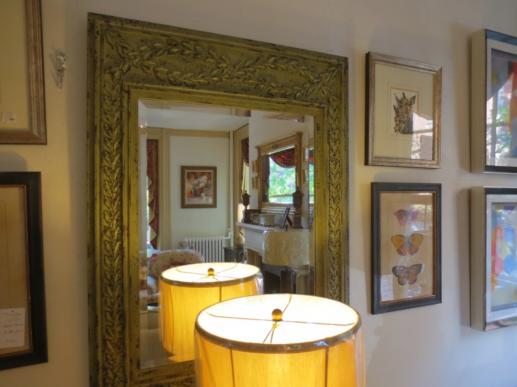 Picture Frames, Prints, Oils, & Mirrors