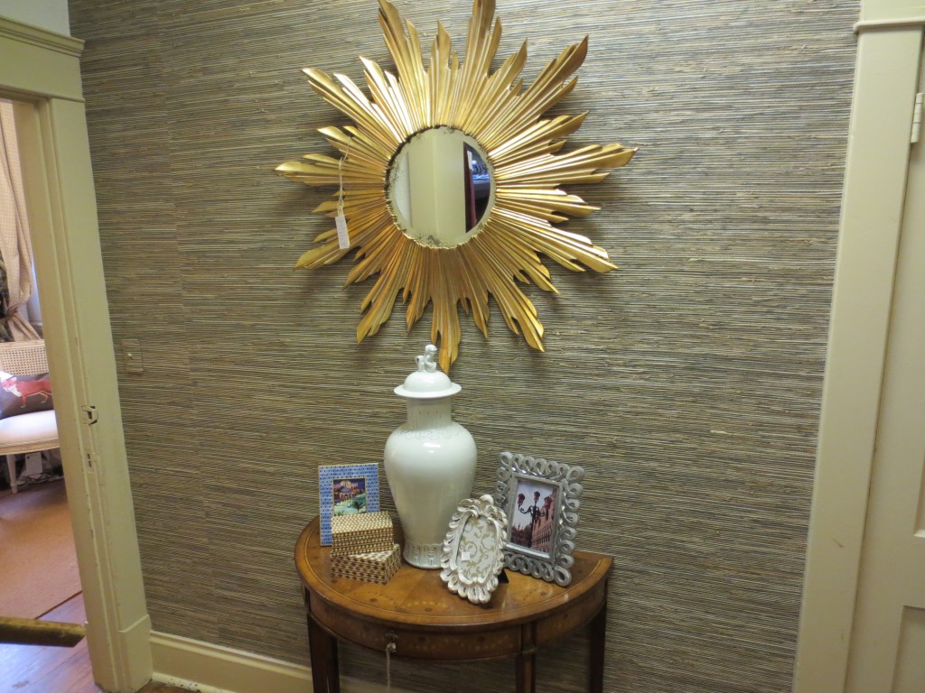 Gifts, Picture Frames, Pillows, Prints, Lamps, Rugs, & Tables