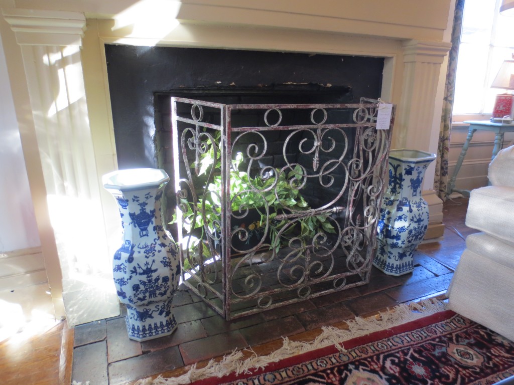 Fire Screen