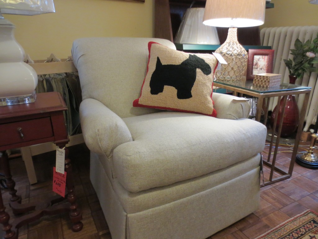 Lamps, Furniture, Prints & Pictures @ Charlottesville, Virginia Beach, & Roanoke Stores